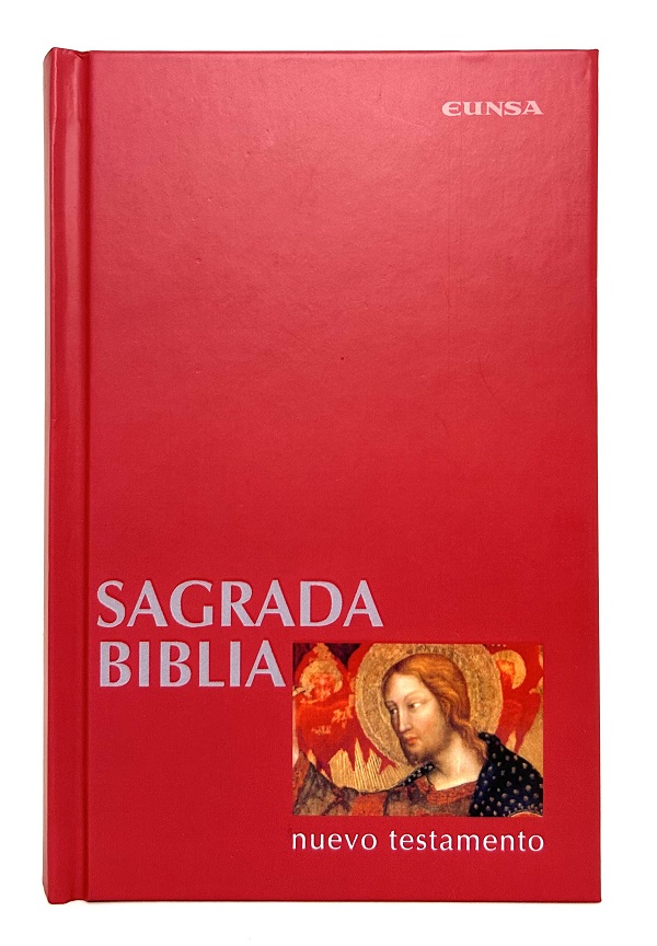 Portada del libro "Sagrada Biblia Nuevo Testamento" – Traducción y comentarios de la Facultad de Teología.