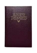 Portada de El Nuevo Testamento en Cuatro Versiones con columnas paralelas de Reina-Valera 1960, Dios Habla Hoy, La Biblia de las Américas y Nueva Versión Internacional.